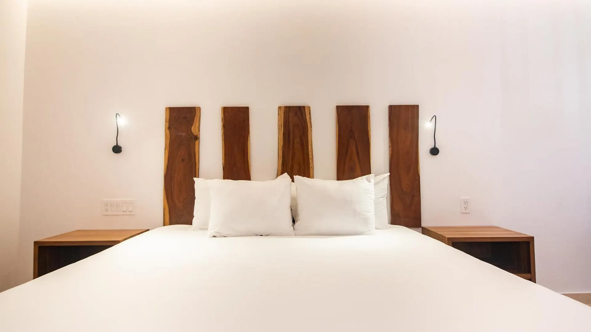 Hotel B10 - Distinctive Hotel- Playa del Carmen 0*,
