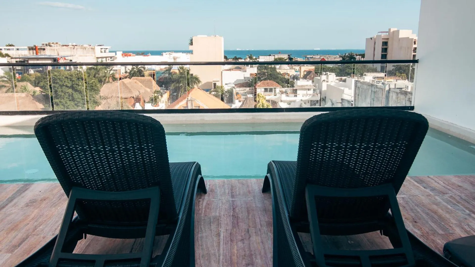 Aparthotel Hotel B10 - Distinctive Hotel- Playa del Carmen